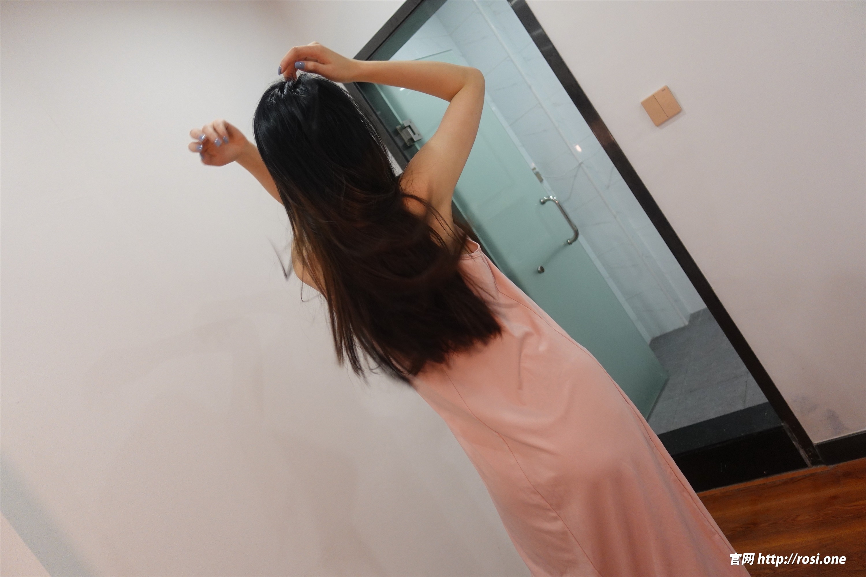 ROSI写真 2022.05.12 NO.3811